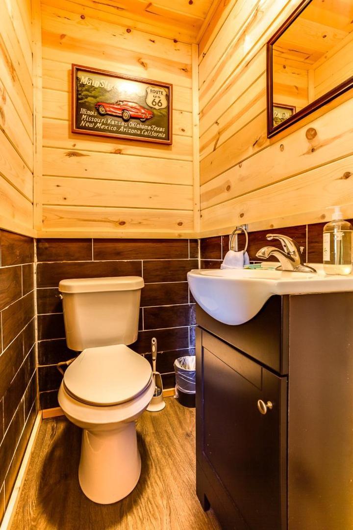Route 66 Cabin Pigeon Forge Rum bild