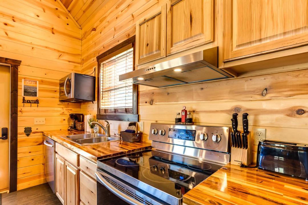 Route 66 Cabin Pigeon Forge Rum bild